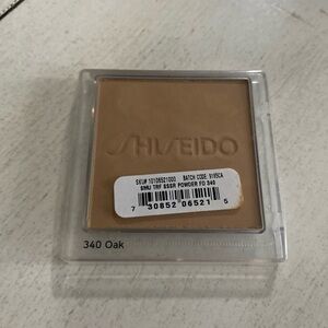 Shiseido Compact Powder in Oak